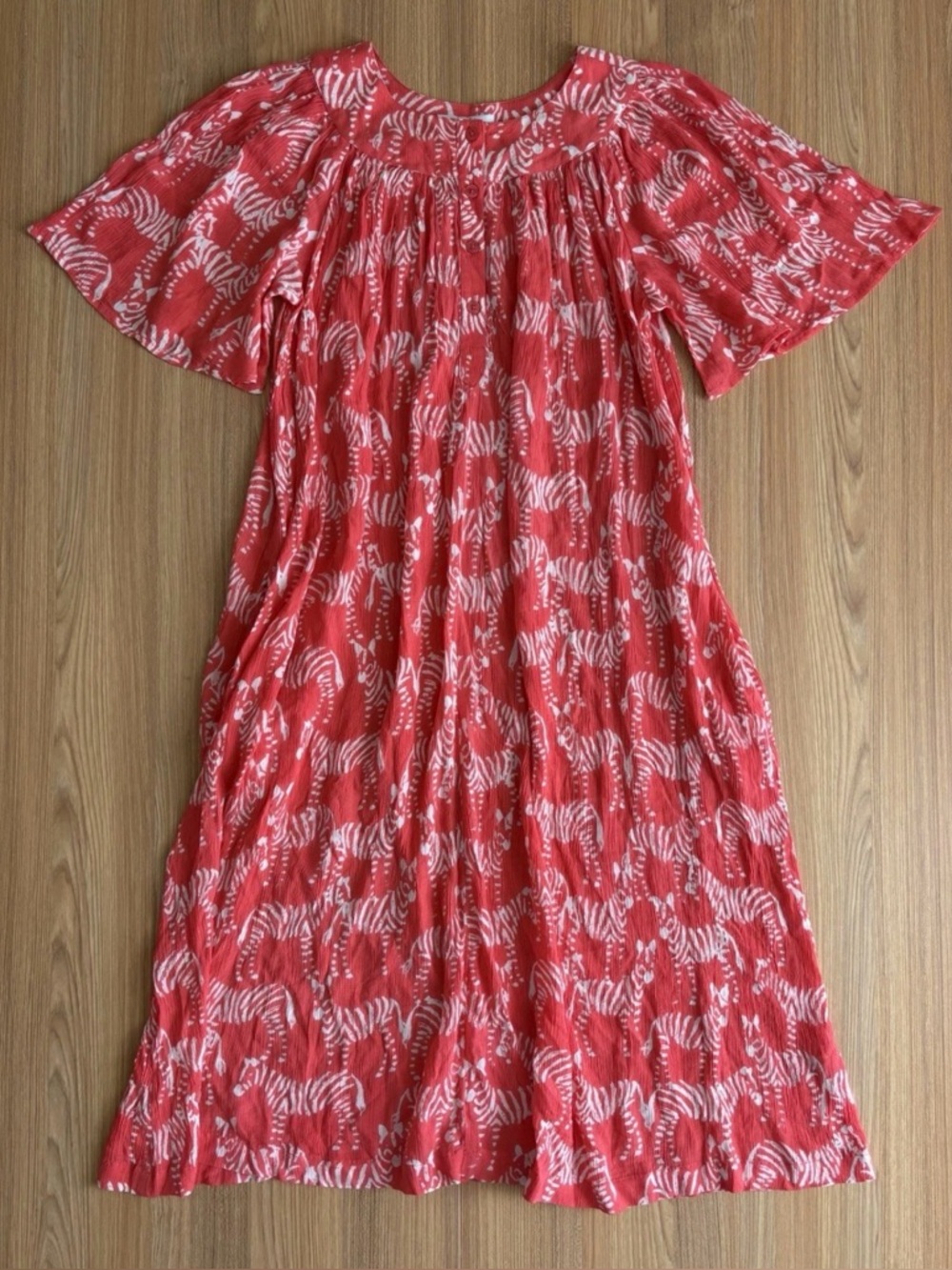 Go Softly Patio Crinkle House Dress S Pink Zebras MuuMuu Tropical Vacation